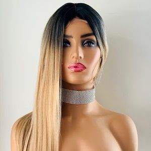 Very Pretty 28” Ombre Honey Blonde Lace Part Synthetic Wig